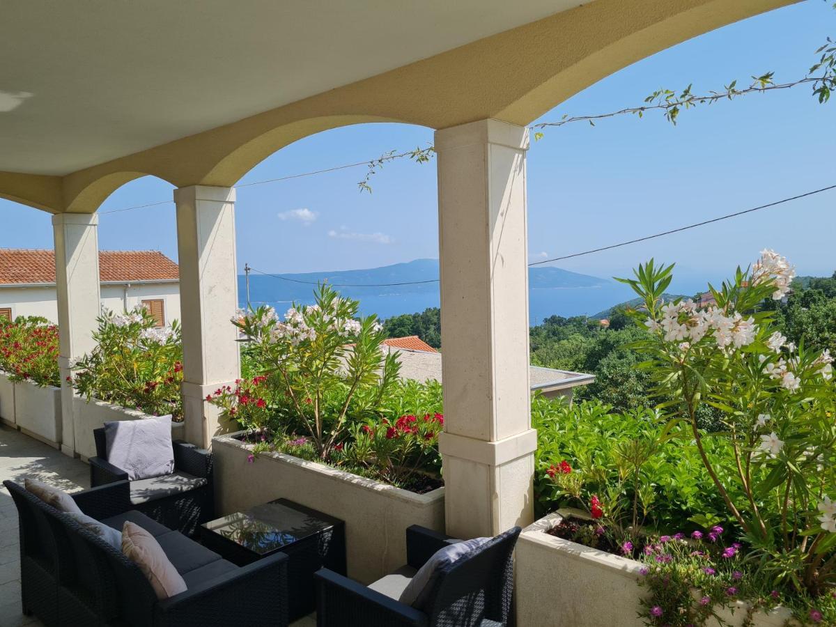 Apartman En Mošćenička Draga 外观 照片