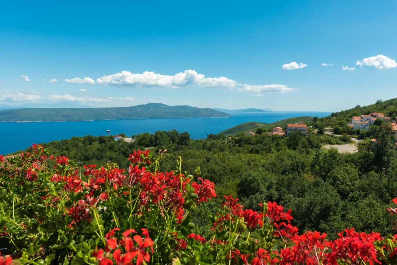 Apartman En Mošćenička Draga 外观 照片